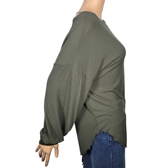 Free People Women's Shimmy Shake Dark Green Ribbed Oversized Top V Back Size XS - Picture 6 of 12